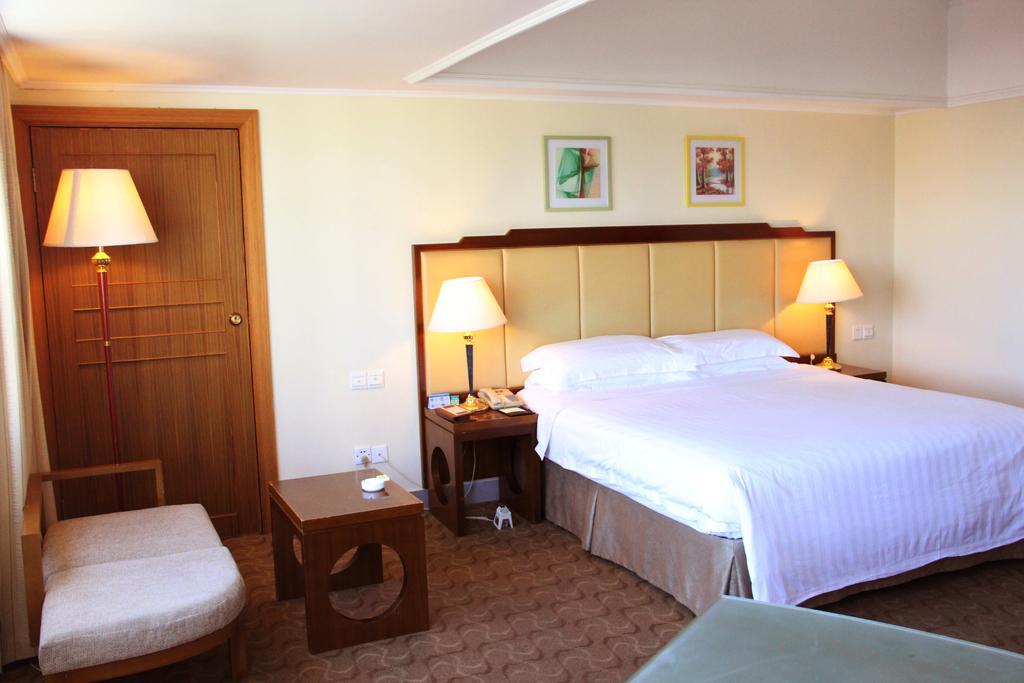 Pearl River Garden Hotel Sanya Quarto foto
